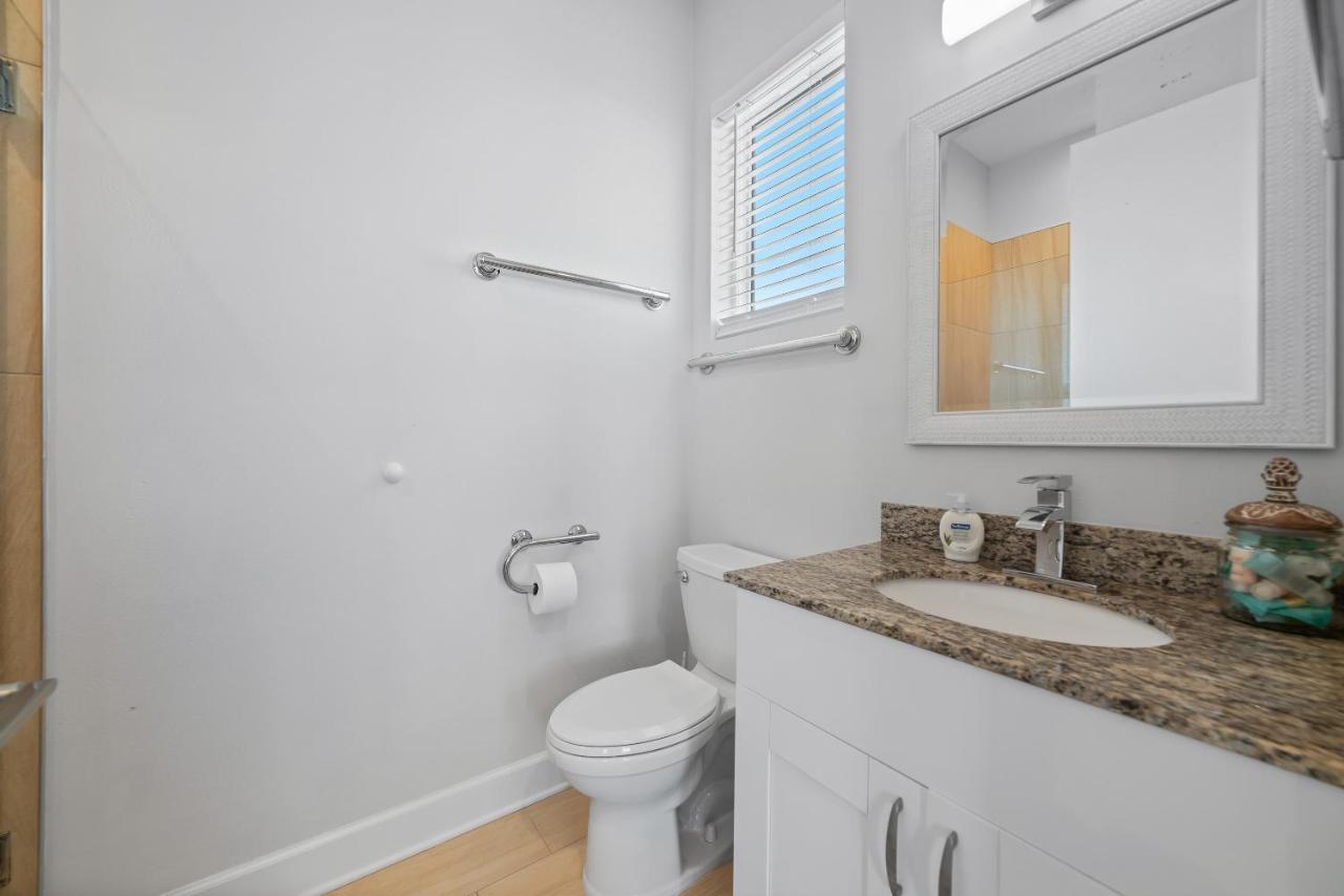 New Gulf Front With Game Room Family Friendly! Gulf Breeze Esterno foto